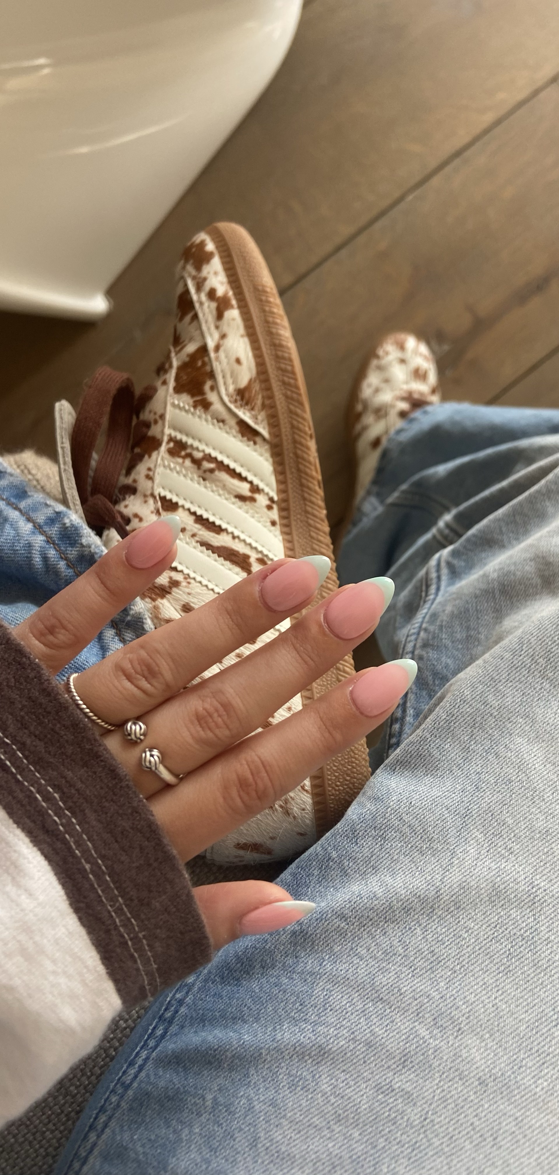 Pink Mint French press-on nail set with soft pink base and mint green french tip